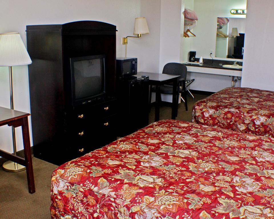 American Dream Inn Elk City Room photo