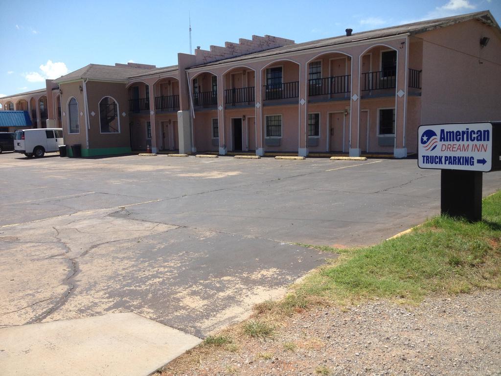 American Dream Inn Elk City Exterior photo